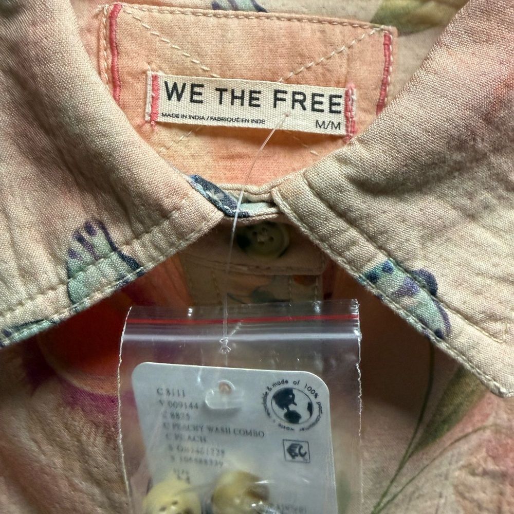 Free People We the Free Petina Garden Printed Buttondown Shirt Peachy Wash Combo - Picture 8 of 9